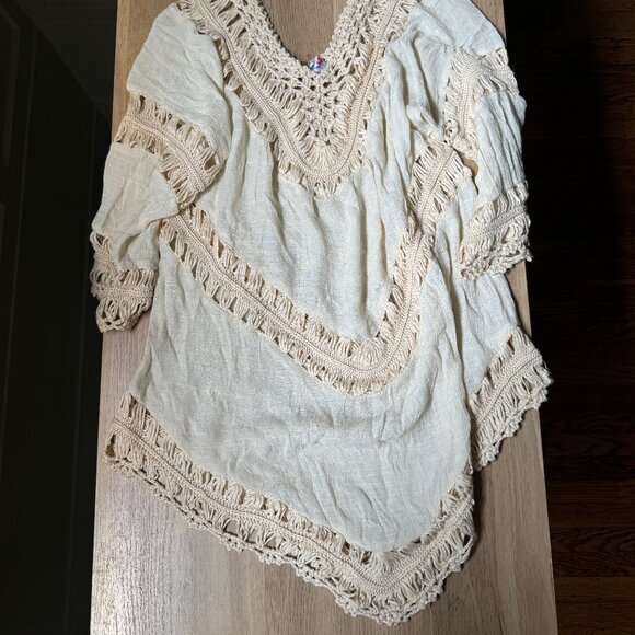 Cream Boho Crochet Beach Cover Up Blouse (V-neck) - Picture 2 of 2
